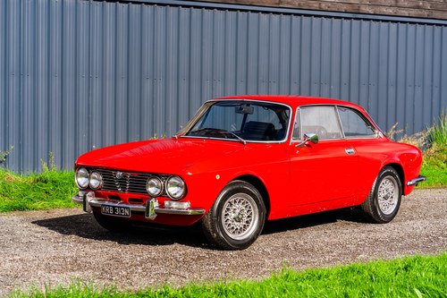 1975 Alfa Romeo 2000 GTV Automatic zum Verkauf (Bild 41 von 160)