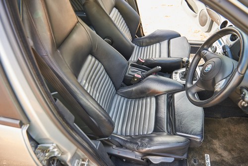 2003 Alfa Romeo 156 GTA zum Verkauf (Bild 18 von 150)