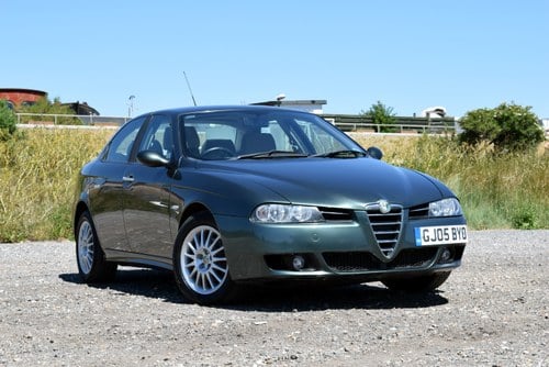 2005 Alfa Romeo 156 JTS Veloce Te koop (foto 2 van 74)