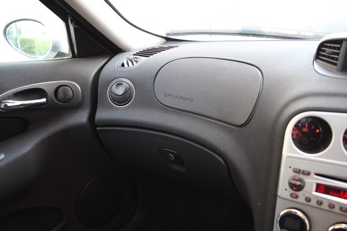 NO RESERVE - 2003 Alfa Romeo 156 1.8TS Lusso Sportwagon à vendre (picture 29 of 119)