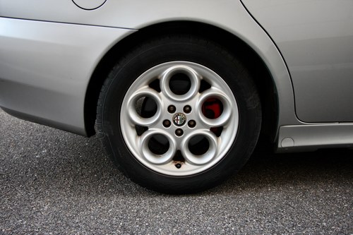 NO RESERVE - 2003 Alfa Romeo 156 1.8TS Lusso Sportwagon à vendre (picture 11 of 119)