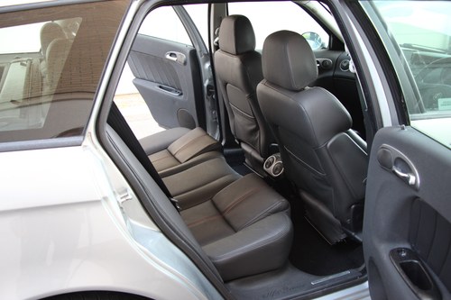 NO RESERVE - 2003 Alfa Romeo 156 1.8TS Lusso Sportwagon à vendre (picture 17 of 119)