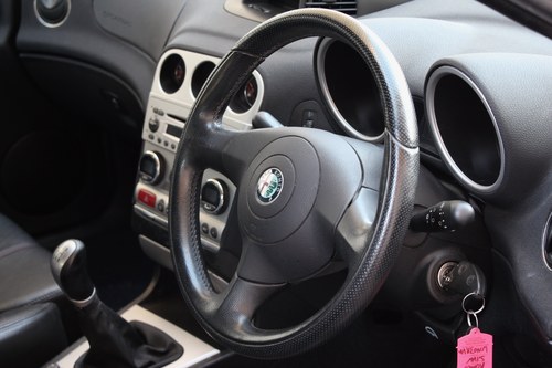 NO RESERVE - 2003 Alfa Romeo 156 1.8TS Lusso Sportwagon à vendre (picture 19 of 119)