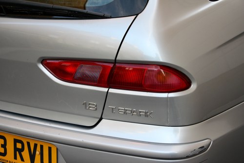 NO RESERVE - 2003 Alfa Romeo 156 1.8TS Lusso Sportwagon à vendre (picture 79 of 119)