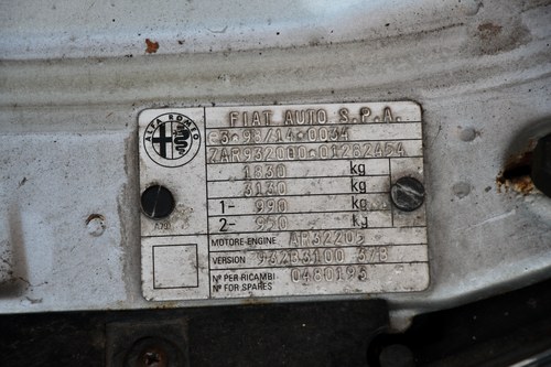 NO RESERVE - 2003 Alfa Romeo 156 1.8TS Lusso Sportwagon à vendre (picture 100 of 119)