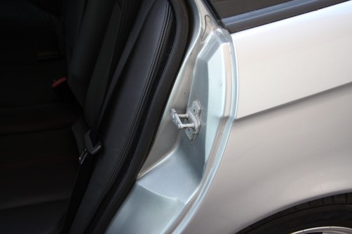 NO RESERVE - 2003 Alfa Romeo 156 1.8TS Lusso Sportwagon à vendre (picture 37 of 119)