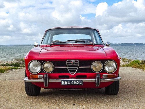 1970 Alfa Romeo Giulia 1750 GT Veloce Te koop (foto 2 van 132)