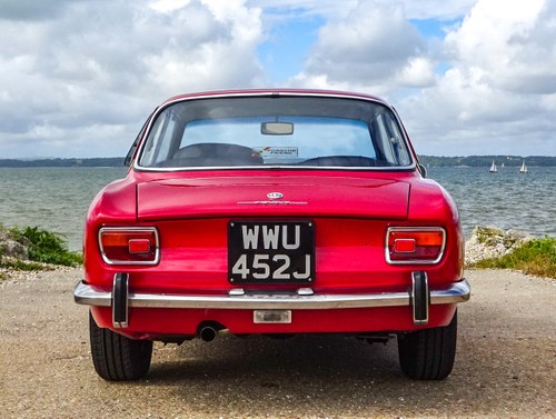 1970 Alfa Romeo Giulia 1750 GT Veloce Te koop (foto 13 van 132)