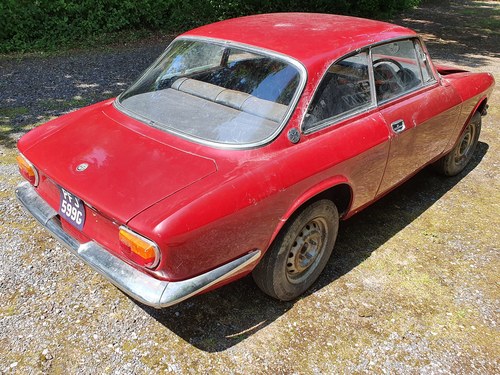 1969 Alfa Romeo Giulia 1750 GT Veloce Series 1 ‘Barn Find’ à vendre (picture 47 of 173)
