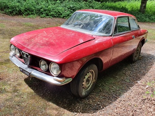 1969 Alfa Romeo Giulia 1750 GT Veloce Series 1 ‘Barn Find’ à vendre (picture 19 of 173)