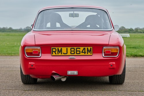 1974 Alfa Romeo 2000 GTV (105) Restomod zum Verkauf (Bild 114 von 288)