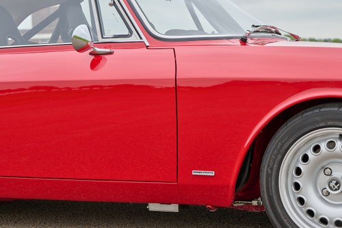 1974 Alfa Romeo 2000 GTV (105) Restomod zum Verkauf (Bild 144 von 288)