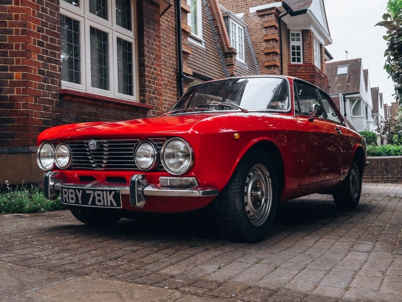 1971 Alfa Romeo 2000 GTV (LHD)