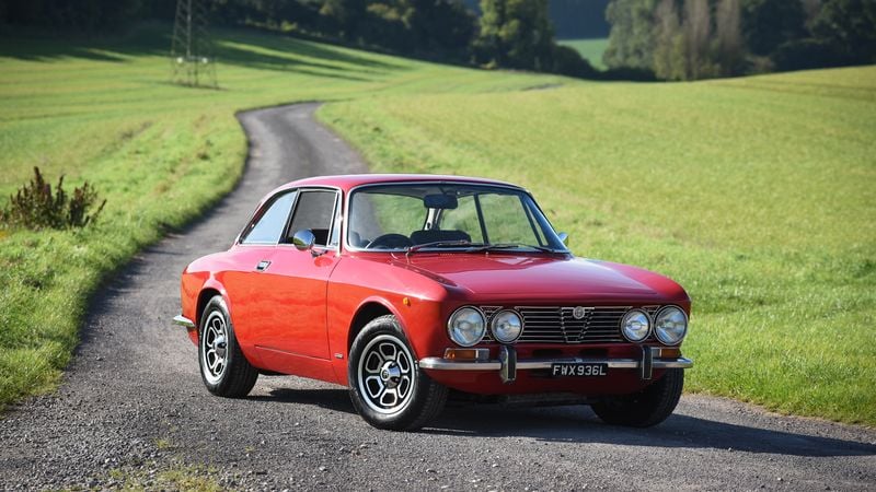1973 Alfa Romeo 2000 GTV For Sale (picture 1 of 160)
