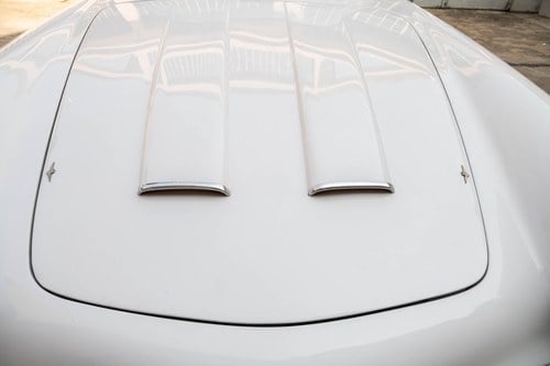 1960 Alfa Romeo 2000 Spider Touring à venda (imagem 54 de 77)