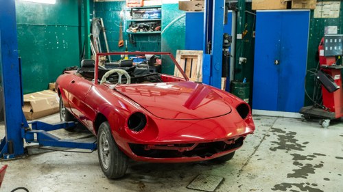 1976 Alfa Romeo Spider 2000 Veloce In vendita (immagine 2 di 123)