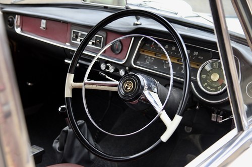 1965 Alfa Romeo 2600 Berlina à venda (imagem 51 de 134)