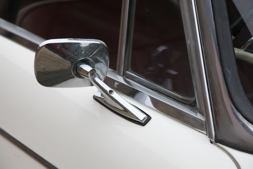 1965 Alfa Romeo 2600 Berlina à venda (imagem 97 de 134)