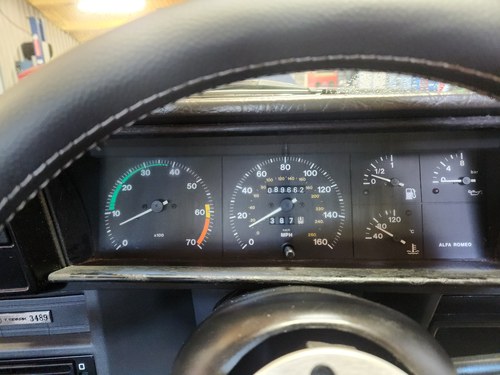 1992 Alfa Romeo 75 TS 2.0 Veloce For Sale (picture 18 of 64)