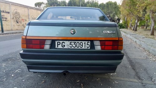 NO RESERVE - 1986 Alfa Romeo 75 à vendre (picture 7 of 49)