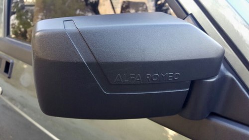 NO RESERVE - 1986 Alfa Romeo 75 à vendre (picture 24 of 49)