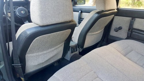 NO RESERVE - 1986 Alfa Romeo 75 à vendre (picture 16 of 49)