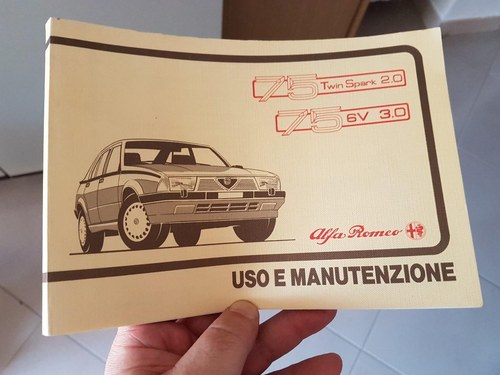 NO RESERVE - 1986 Alfa Romeo 75 à vendre (picture 46 of 49)