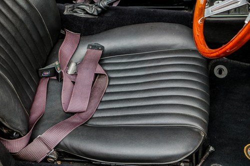 1969 Alfa Romeo 1750 Spider Veloce Duetto Te koop (foto 41 van 119)