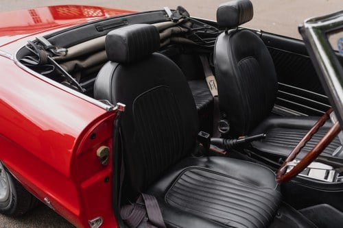 1977 Alfa Romeo Spider 2000 Veloce à venda (imagem 39 de 160)