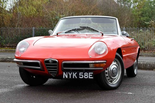 1967 Alfa Romeo Duetto Spider 1600 (Boat Tail) In vendita (immagine 2 di 148)