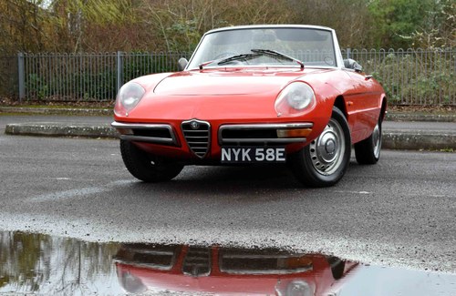1967 Alfa Romeo Duetto Spider 1600 (Boat Tail) In vendita (immagine 17 di 148)