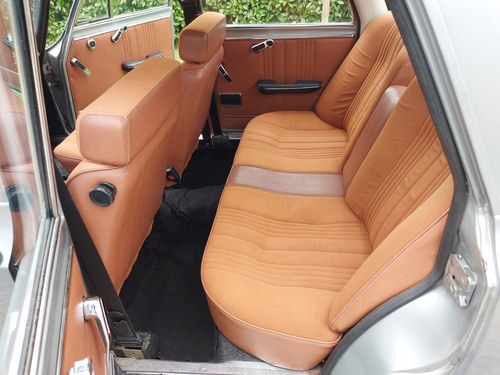 1976 Alfa Romeo Giulia Nuova Super 1300 In vendita (immagine 13 di 49)