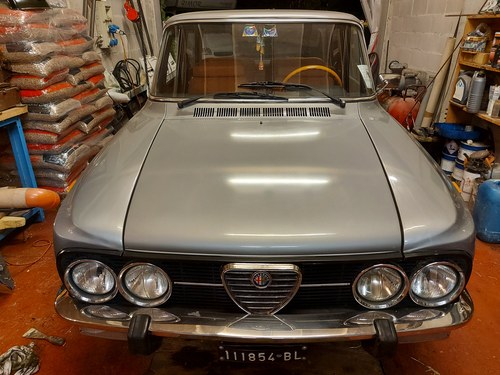 1976 Alfa Romeo Giulia Nuova Super 1300 In vendita (immagine 19 di 49)