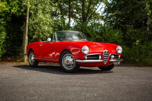 1963 Alfa Romeo Giulia Spider LHD zum Verkauf (Bild 15 von 307)