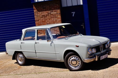 1971 Alfa Romeo Giulia Super 1600 à vendre (picture 5 of 70)