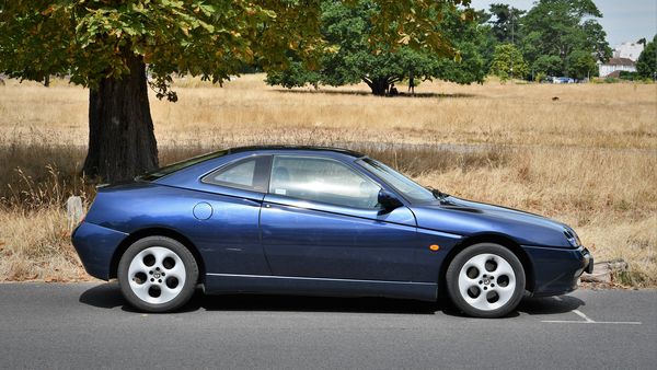 NO RESERVE - 2000 Alfa Romeo GTV 2.0 T-Spark For Sale (picture :index of 11)