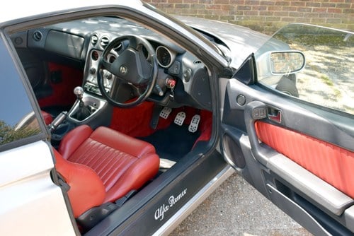 2003 Alfa Romeo GTV 916 à vendre (picture 17 of 158)