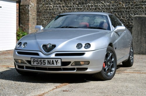 2003 Alfa Romeo GTV 916 à vendre (picture 3 of 158)