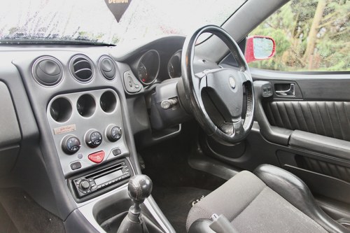 2002 Alfa Romeo GTV Cup Te koop (foto 36 van 147)