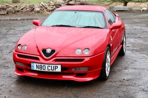 2002 Alfa Romeo GTV Cup Te koop (foto 2 van 147)