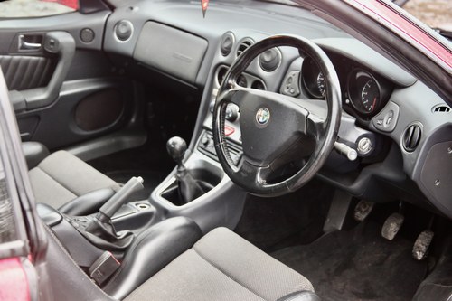 2002 Alfa Romeo GTV Cup Te koop (foto 29 van 147)