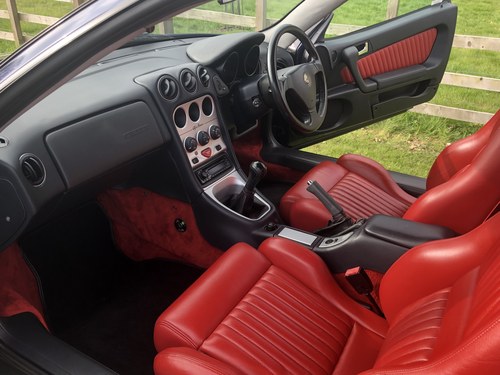 2002 Alfa Romeo GTV Twin Spark Lusso à venda (imagem 28 de 94)