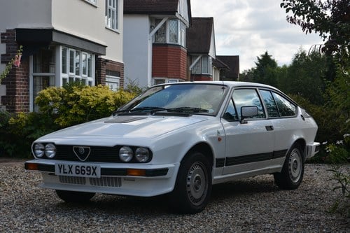1982 Alfa Romeo GTV6 For Sale (picture 4 of 125)