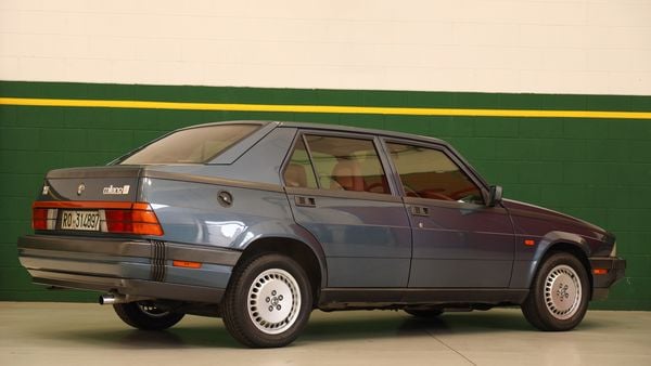 1987 Alfa Romeo Milano 2.5 V6 For Sale (picture :index of 8)