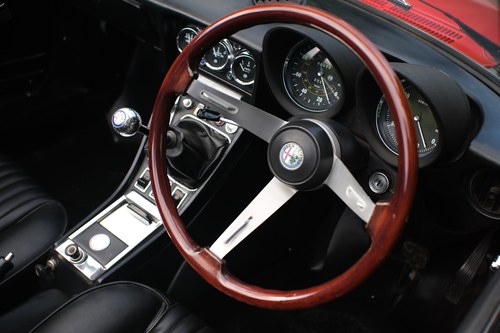 1977 Alfa Romeo 2000 Spider Veloce S2 RHD à vendre (picture 26 of 367)