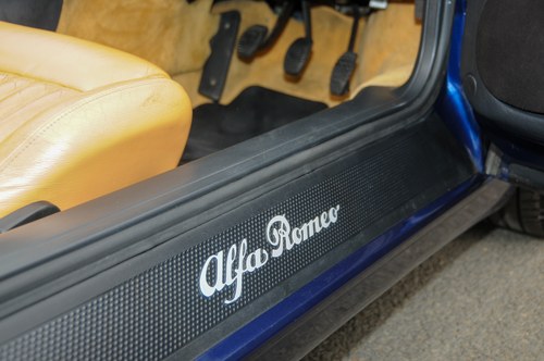 2003 Alfa Romeo Spider 2.0 T-S Lusso à venda (imagem 91 de 166)