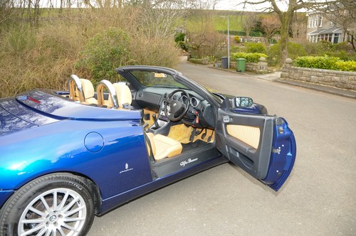 2003 Alfa Romeo Spider 2.0 T-S Lusso à venda (imagem 98 de 166)