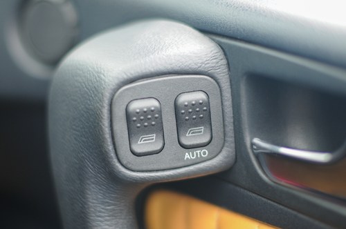 2003 Alfa Romeo Spider 2.0 T-S Lusso à venda (imagem 67 de 166)