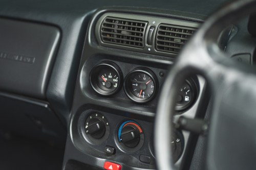 1997 Alfa Romeo Spider 916 2.0 Twin Spark zum Verkauf (Bild 28 von 89)