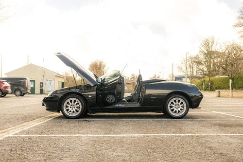 2001 Alfa Romeo Spider (Type 916) TS à venda (imagem 5 de 120)